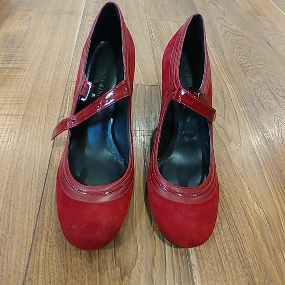 Gianni Bini Red Mary Janes, Size 9